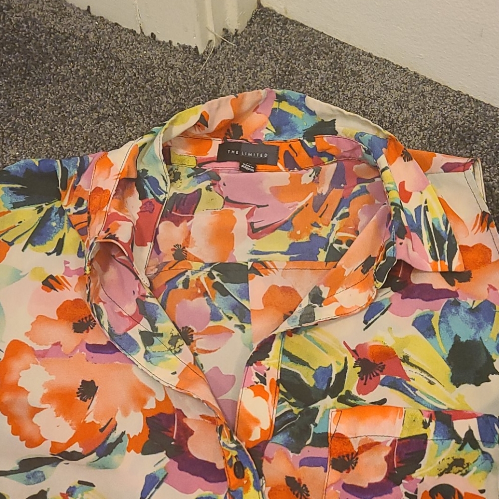 Sleevless Summer shirt